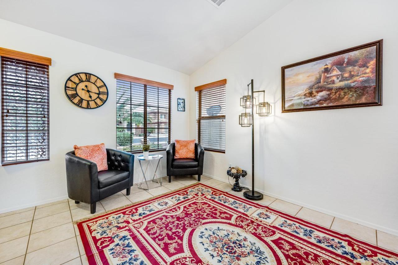 Tranquil Cactus Villa Surprise Ngoại thất bức ảnh
