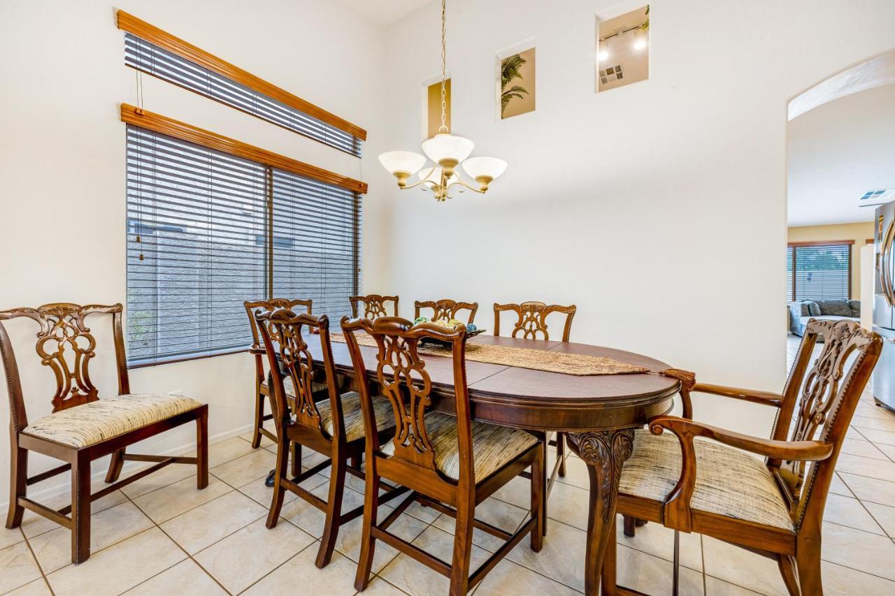 Tranquil Cactus Villa Surprise Ngoại thất bức ảnh
